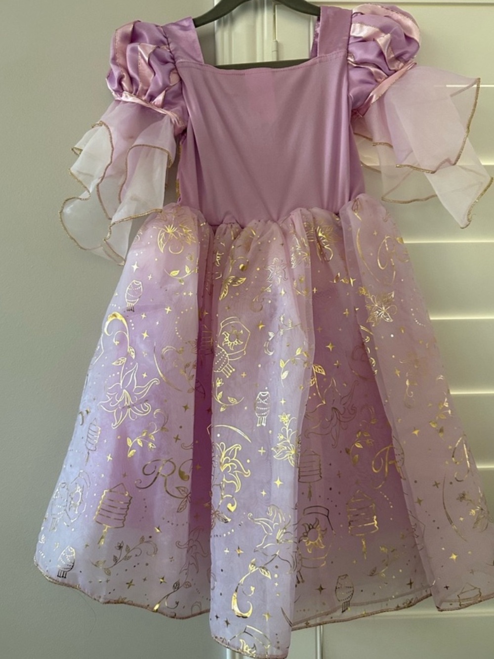 Repunzel dress Disney size 4 tangled - Picture 10 of 10